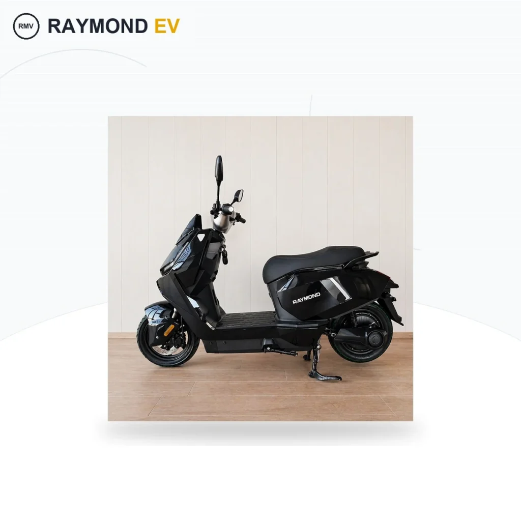 Raymon Motorcycle-Style Tricycle 0075