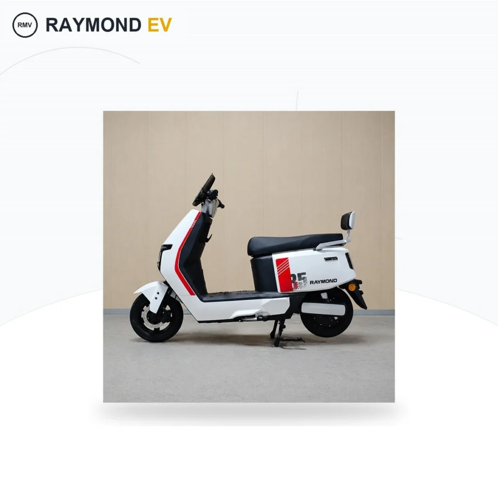 Raymon Motorcycle-Style Tricycle 0077