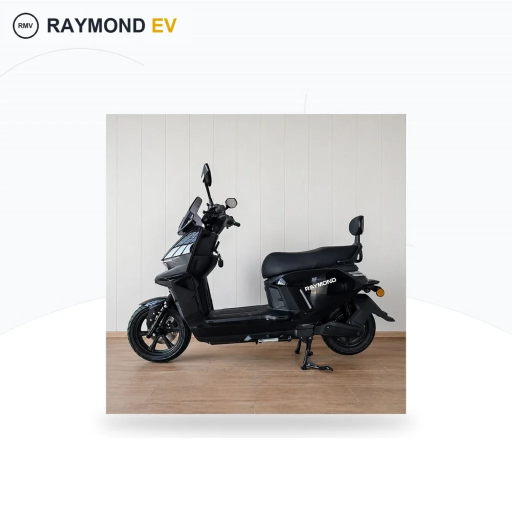 Raymon Motorcycle-Style Tricycle 0083