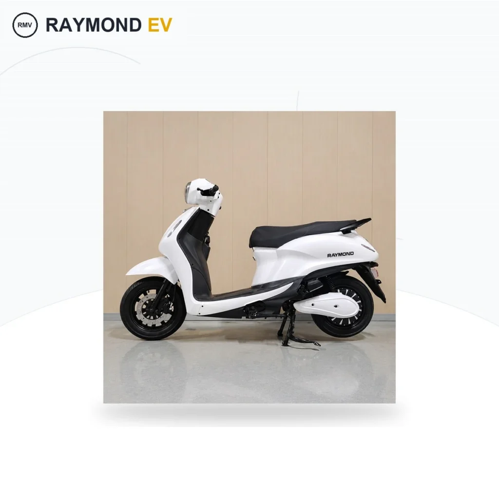 Raymon Motorcycle-Style Tricycle 0099