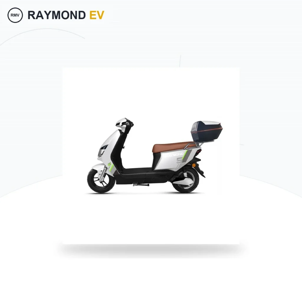 Raymon Motorcycle-Style Tricycle 0102